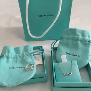 Tiffany & Co. Infinity Set